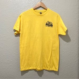 Honor Avi Kwa Ame Golden Yellow Graphic Tee “Spirit Mountain”, size M
